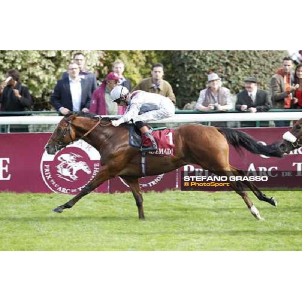 Richard Hughes on Olympic Glory wins the Prix JEan-Luc Lagardere Paris - Longchamp racecourse 7th oct..2012 ph.Stefano Grasso