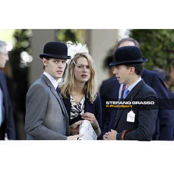 Paris - Longchamp racecourse - Fashion at the Qatar Prix de l\'Arc de Triomphe Paris, 7th oct.2012 ph.Stefano Grasso
