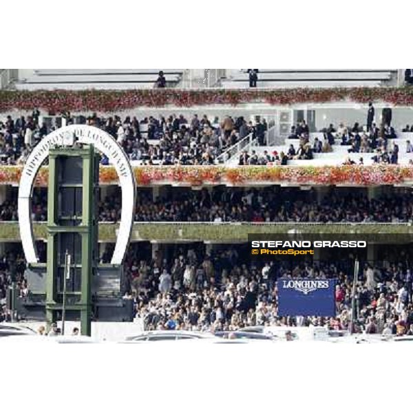 Paris - Longchamp racecourse - Fashion at the Qatar Prix de l\'Arc de Triomphe Paris, 7th oct.2012 ph.Stefano Grasso