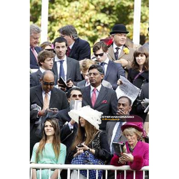 Paris - Longchamp racecourse - Fashion at the Qatar Prix de l\'Arc de Triomphe Paris, 7th oct.2012 ph.Stefano Grasso