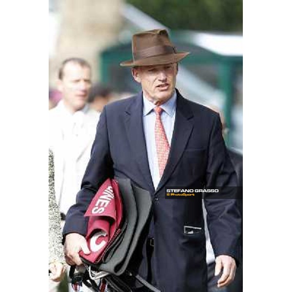 Paris - Longchamp racecourse - Fashion at the Qatar Prix de l\'Arc de Triomphe - John Gosden Paris, 7th oct.2012 ph.Stefano Grasso