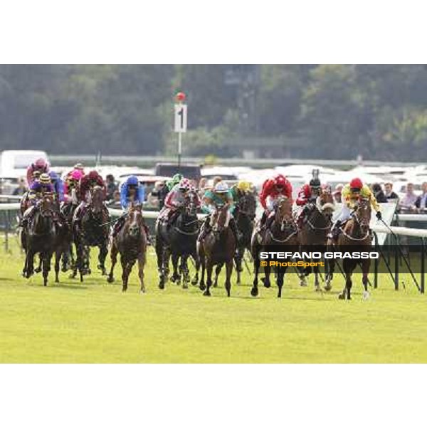 Paris - Longchamp racecourse - Gerard Mosse on Wizz Kid wins the Qatar Prix de l\'Abbaye de Longchamp Paris, 7th oct.2012 ph.Stefano Grasso