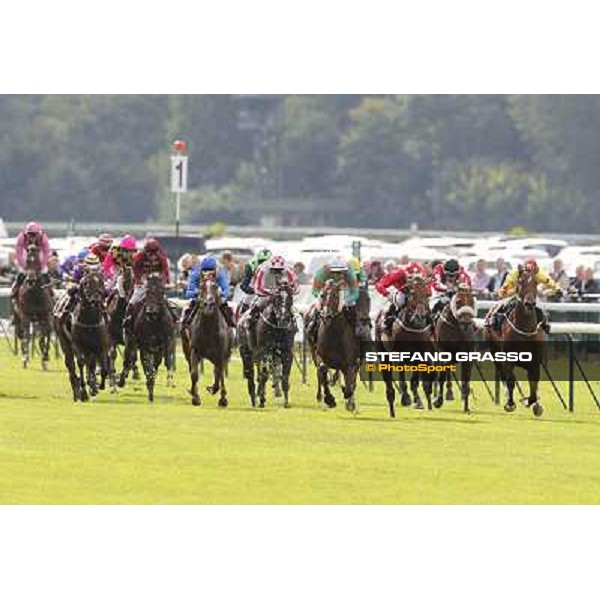 Paris - Longchamp racecourse - Gerard Mosse on Wizz Kid wins the Qatar Prix de l\'Abbaye de Longchamp Paris, 7th oct.2012 ph.Stefano Grasso