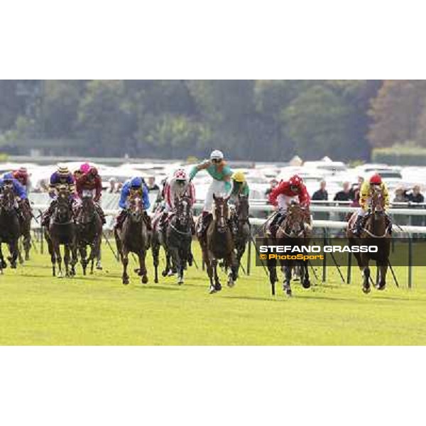 Paris - Longchamp racecourse - Gerard Mosse on Wizz Kid wins the Qatar Prix de l\'Abbaye de Longchamp Paris, 7th oct.2012 ph.Stefano Grasso