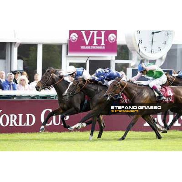 Paris - Longchamp racecourse - Olivier Peslier on Silasol wins the Prix MArcel Boussac -Frankie Dettori on Topaze Blanche and C.Soumillon on Alterite Paris, 7th oct.2012 ph.Stefano Grasso