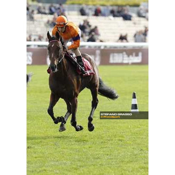 Paris - Longchamp racecourse - Cristian Demuro on Quiza Quiza Quiza before the Prix de l\'Opera Longines Paris, 7th oct.2012 ph.Stefano Grasso