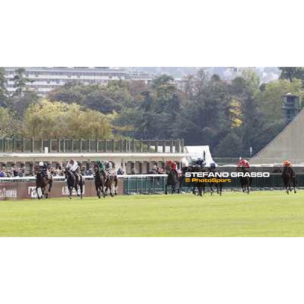 Paris - Longchamp racecourse - Christophe Patrice Lemaire on Ridasiyna wins the Prix de l\'Opera Longines Paris, 7th oct.2012 ph.Stefano Grasso