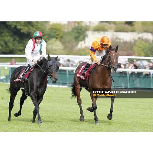 Paris - Longchamp racecourse - Cristian Demuro on Quiza Quiza Quiza returns home after the Prix de l\'Opera Longines Paris, 7th oct.2012 ph.Stefano Grasso