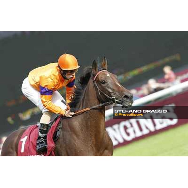 Paris - Longchamp racecourse - Cristian Demuro on Quiza Quiza Quiza returns home after the Prix de l\'Opera Longines Paris, 7th oct.2012 ph.Stefano Grasso