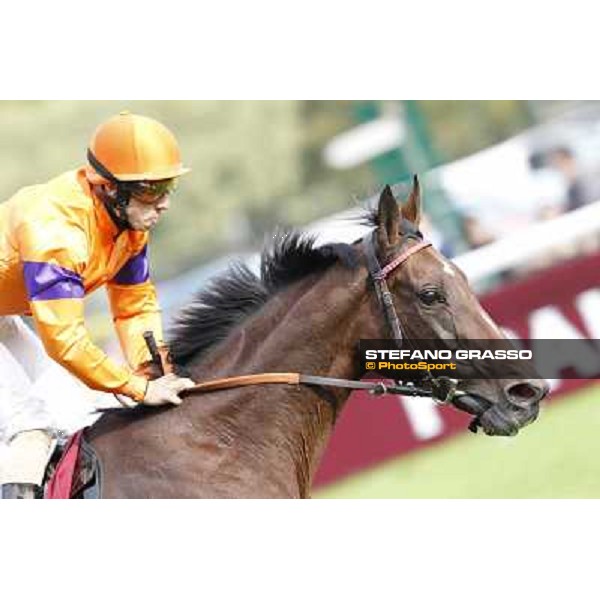 Paris - Longchamp racecourse - Cristian Demuro on Quiza Quiza Quiza returns home after the Prix de l\'Opera Longines Paris, 7th oct.2012 ph.Stefano Grasso