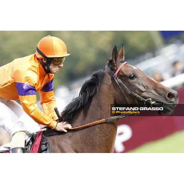 Paris - Longchamp racecourse - Cristian Demuro on Quiza Quiza Quiza returns home after the Prix de l\'Opera Longines Paris, 7th oct.2012 ph.Stefano Grasso