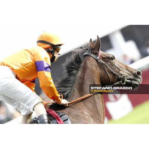 Paris - Longchamp racecourse - Cristian Demuro on Quiza Quiza Quiza returns home after the Prix de l\'Opera Longines Paris, 7th oct.2012 ph.Stefano Grasso
