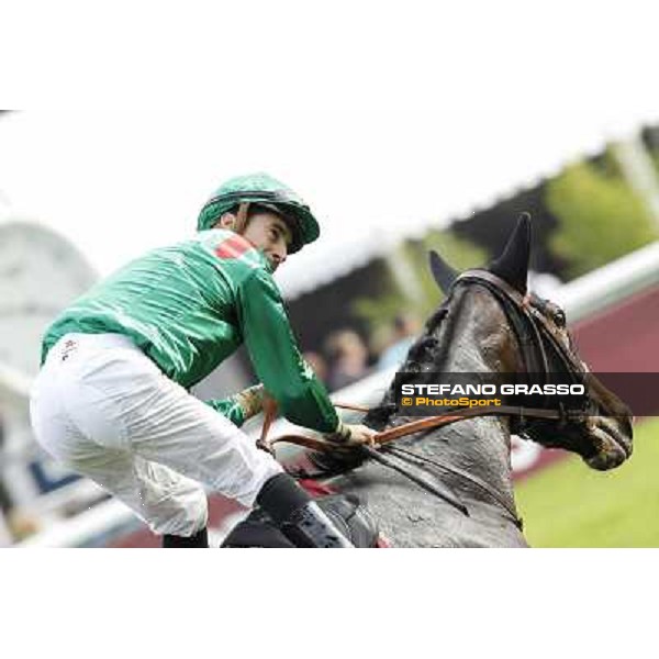 Paris - Longchamp racecourse - Christophe Patrice Lemaire on Ridasiyna returns home after winning the Prix de l\'Opera Longines Paris, 7th oct.2012 ph.Stefano Grasso