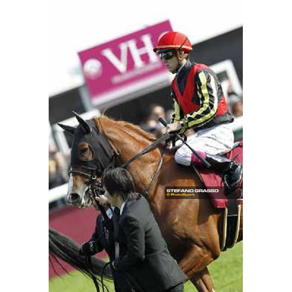 Paris - Longchamp racecourse - The parade of the Qatar Prix de l\'Arc de Triomphe - Christophe Soumillon on Orfevre Paris, 7th oct.2012 ph.Stefano Grasso