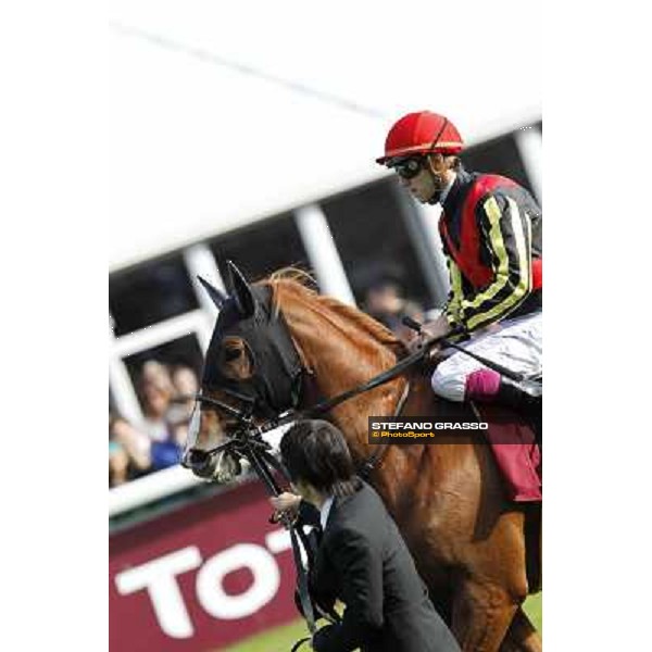 Paris - Longchamp racecourse - The parade of the Qatar Prix de l\'Arc de Triomphe - Christophe Soumillon on Orfevre Paris, 7th oct.2012 ph.Stefano Grasso