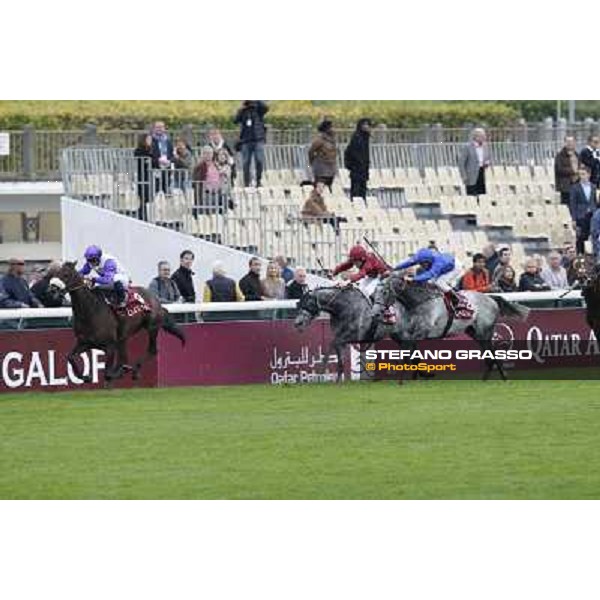 Umberto Rispoli on Molly Malone goes to win the Prix du Cadran Paris, 7th oct.2012 ph.Stefano Grasso