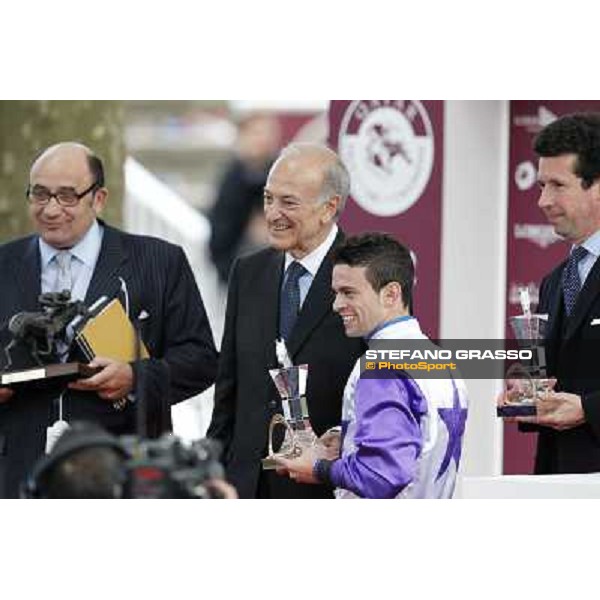 Paris - Longchamp racecourse Prize giving ceremony for Umberto Rispoli Paris, 7th oct.2012 ph.Stefano Grasso
