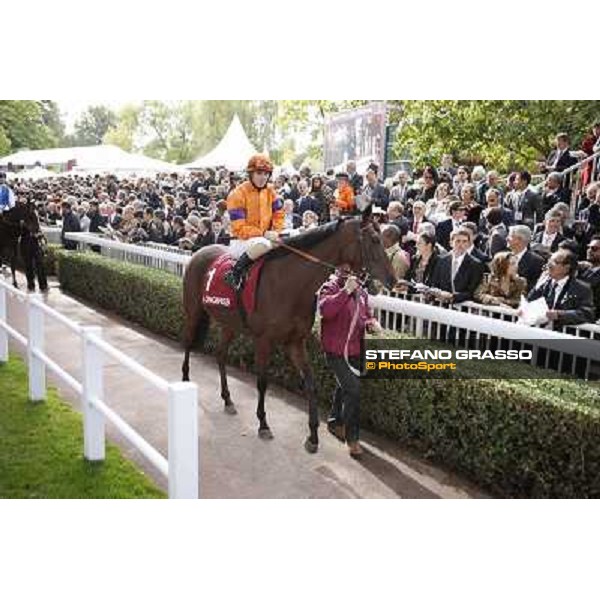 Paris - Longchamp racecourse Cristian Demuro on Quiza Quiza Quiza before the Prix de l\'Opera Paris, 7th oct.2012 ph.Stefano Grasso