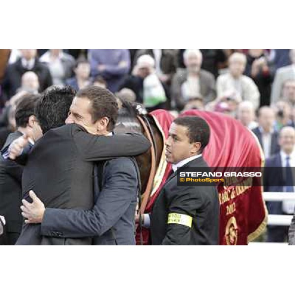 Paris - Longchamp racecourse congratulations for Olivier Peslier,Solemia and trainer Laffon-Parias after winning the Qatar Prix de l\'Arc de Triomphe Paris, 7th oct.2012 ph.Stefano Grasso