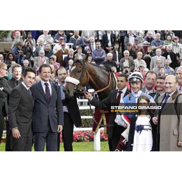 Paris - Longchamp racecourse congratulations for Olivier Peslier,Solemia and trainer Laffon-Parias after winning the Qatar Prix de l\'Arc de Triomphe Paris, 7th oct.2012 ph.Stefano Grasso