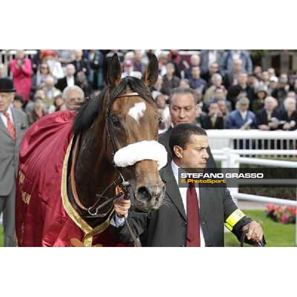 Paris - Longchamp racecourse Solemia after winning the Qatar Prix de l\'Arc de Triomphe Paris, 7th oct.2012 ph.Stefano Grasso