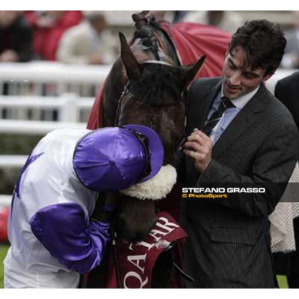 Paris - Longchamp racecourse Umberto Rispoli and Molly Malone after winning the Prix du Cadran Paris, 7th oct.2012 ph.Stefano Grasso