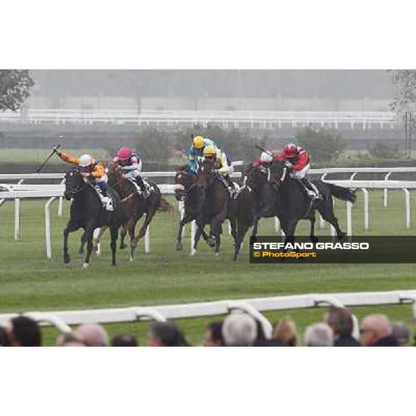 Umberto Rispoli on Cartaya wins the Premio Verziere Memorial Aldo Cirla Milano - San Siro racecourse, 13th oct.2012 ph.Stefano Grasso