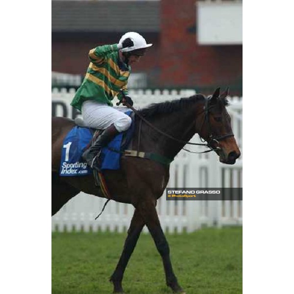 returning back for Spot thedifference and J.T. McNamara winners of The Sporting Index Handicap Steeple Chase Cheltenham, The Festival 1st day - 15th march 2005 ph. Stefano Grasso
