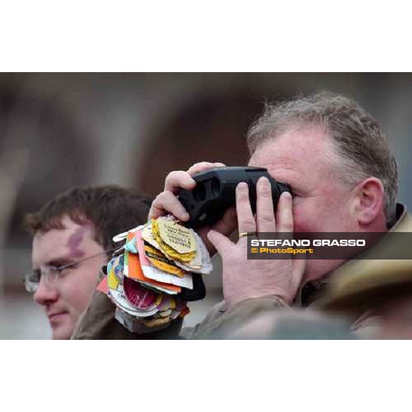 racegoer at The Festival Cheltenham 15th march 2005 ph. Stefano Grasso