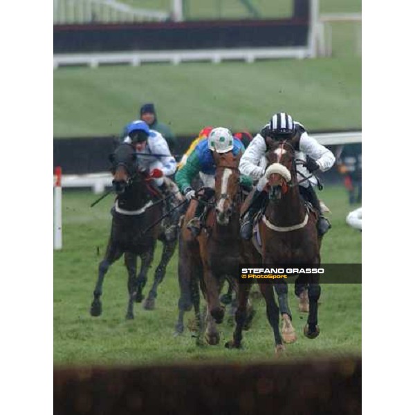 Barry Geraghty with Moscow Flyer before the last jump in the Queen Mother Champion Steeple Chase Cheltenham - The Festival 2nd day 16 march 2005 ph. Stefano Grasso