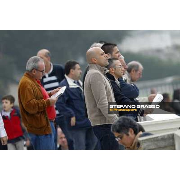 Racegoers at San Siro Milano - San Siro racecourse, 13th oct.2012 ph.Stefano Grasso
