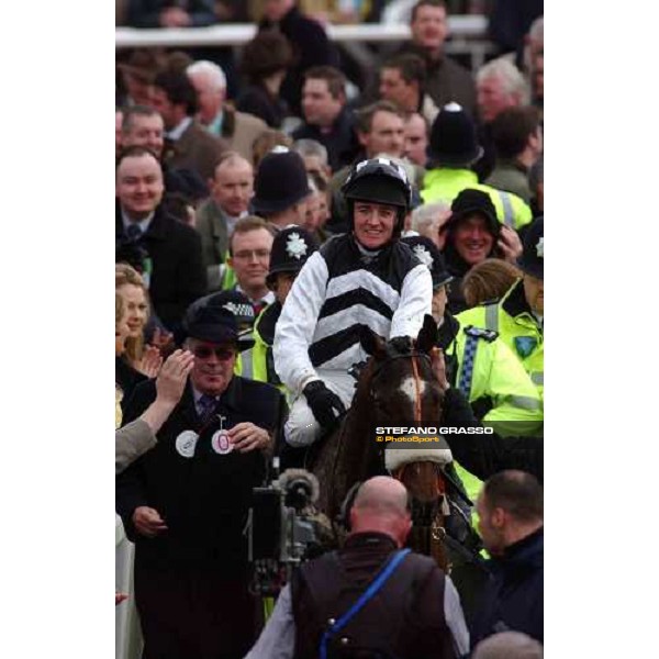 coming back for Barry Geraghty with Moscow Flyer winners of the Queen Mother Champion Steeple Chase Cheltenham - The Festival 2nd day 16 march 2005 ph. Stefano Grasso