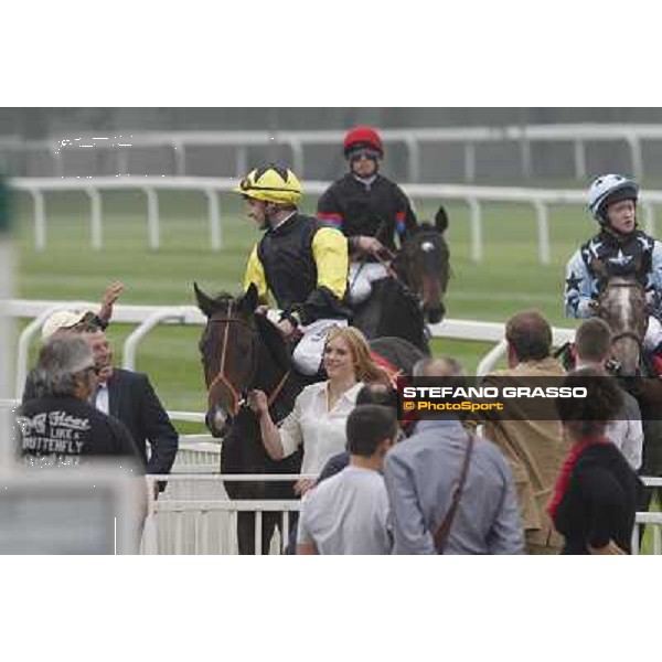 Stephane Pasquier on Law Enforcement and his connection return home after winning the Premio Gran Criterium - Milano - San Siro racecourse, 13th oct.2012 ph.Stefano Grasso