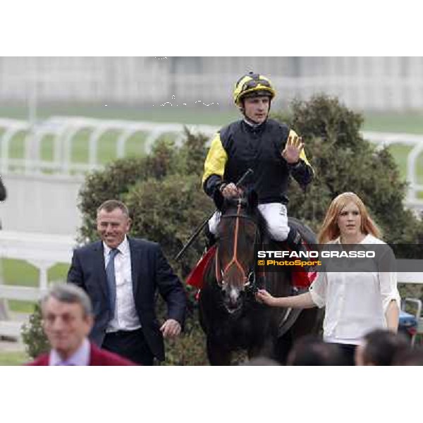 Stephane Pasquier on Law Enforcement and his connection return home after winning the Premio Gran Criterium - Milano - San Siro racecourse, 13th oct.2012 ph.Stefano Grasso