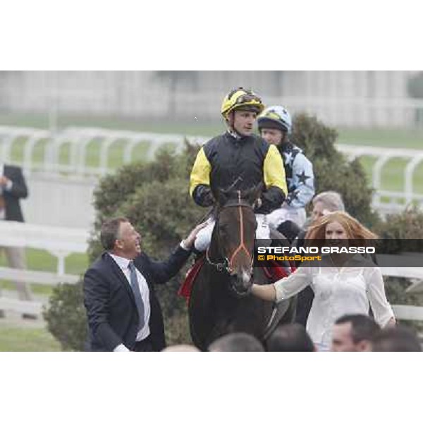 Stephane Pasquier on Law Enforcement and his connection return home after winning the Premio Gran Criterium - Milano - San Siro racecourse, 13th oct.2012 ph.Stefano Grasso