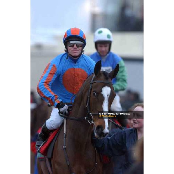 Kieren Fallon on Refinement go to the start of the Weatherbys Champion Bunper Cheltenham, 16th march 2005 ph. Stefano Grasso