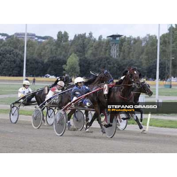 Tommaso di Lorenzo and Looney Tunes wint the Gran Premio Freccia d\'Europa Rome-Tordivalle racecourse,27th oct.2012 ph.Stefano Grasso