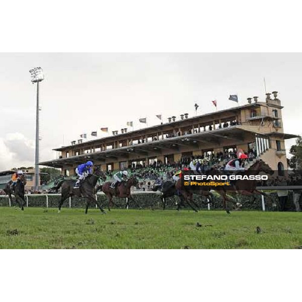 Andrea Atzeni on Sortilege wins the Gran Premio Longines Lydia Tesio Rome, Capannelle racecourse 28th october 2012 ph.Stefano Grasso