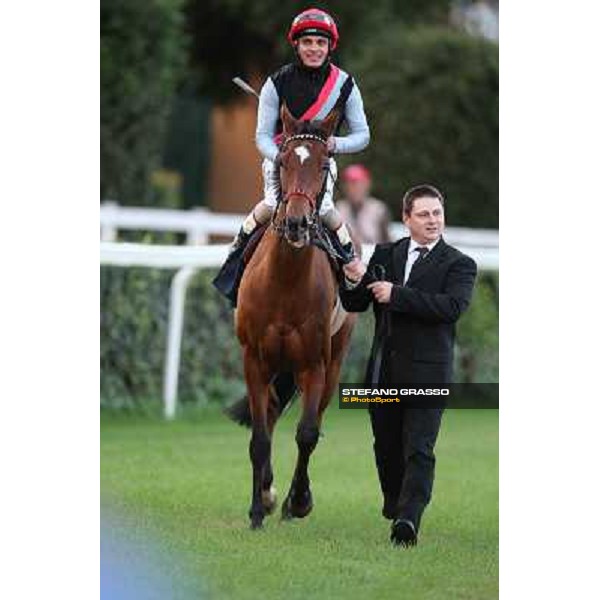 Andrea Atzeni on Sortilege returns home after winning the Gran Premio Longines Lydia Tesio Rome, Capannelle racecourse 28th october 2012 ph.Stefano Grasso