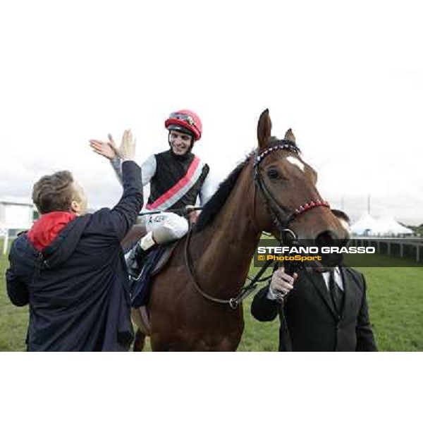 Andrea Atzeni on Sortilege celebrates with the owner after winning the Gran Premio Longines Lydia Tesio Rome, Capannelle racecourse 28th october 2012 ph.Stefano Grasso