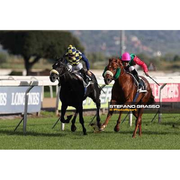 Pierantonio Convertino on Benvenue goes to win the Premio Conte Felice Scheibler Roma - Capannelle racecourse,28th oct.2012 ph.Stefano Grasso