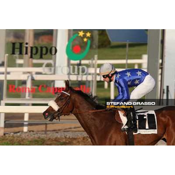 Fabio Branca on Regarde Moi wins the Premio Nearco Roma - Capannelle racecourse,28th oct.2012 ph.Stefano Grasso