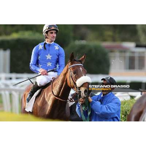 Fabio Branca on Regarde Moi returns home after winning the Premio Nearco Roma - Capannelle racecourse,28th oct.2012 ph.Stefano Grasso