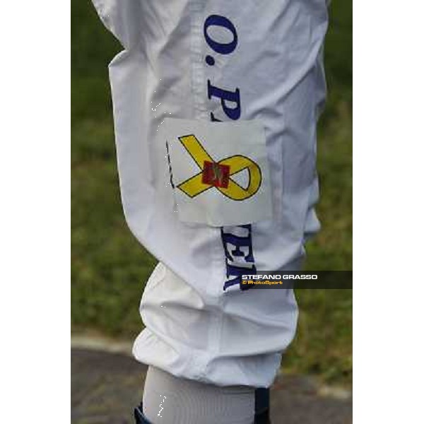 a close up to Olivier Peslier\'s pants with the logo \'Liberi Subito\' for the Italian Marò Roma - Capannelle racecourse,28th oct.2012 ph.Stefano Grasso