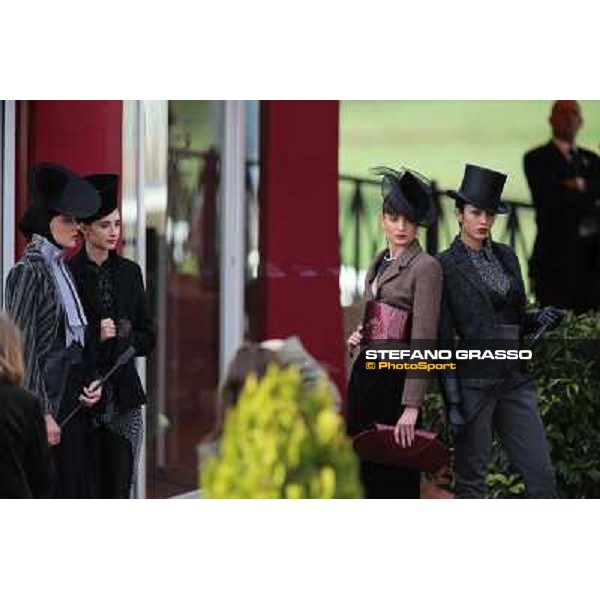 Fashion at the Gran Premio Longines Lydia Tesio Roma - Capannelle racecourse,28th oct.2012 ph.Stefano Grasso