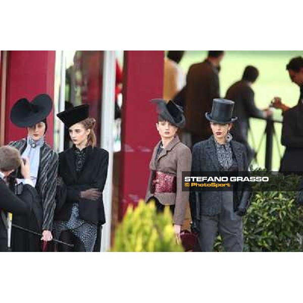 Fashion at the Gran Premio Longines Lydia Tesio Roma - Capannelle racecourse,28th oct.2012 ph.Stefano Grasso