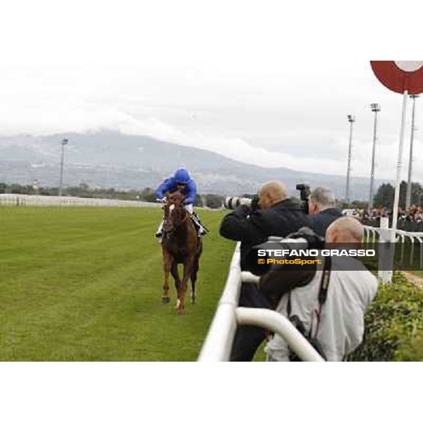 Silvestre De Sousa and Hunter\'s Light win the Gran Premio Roma GBI Racing Rome, Capannelle racecourse 4th november 2012 ph.Stefano Grasso