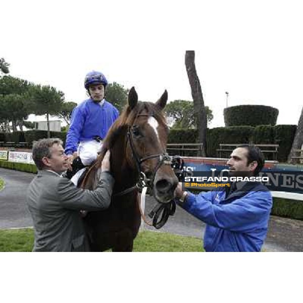 Silvestre De Sousa and Hunter\'s Light win the Gran Premio Roma GBI Racing Rome, Capannelle racecourse 4th november 2012 ph.Stefano Grasso
