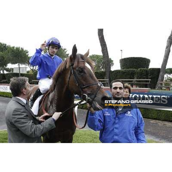 Silvestre De Sousa and Hunter\'s Light win the Gran Premio Roma GBI Racing Rome, Capannelle racecourse 4th november 2012 ph.Stefano Grasso