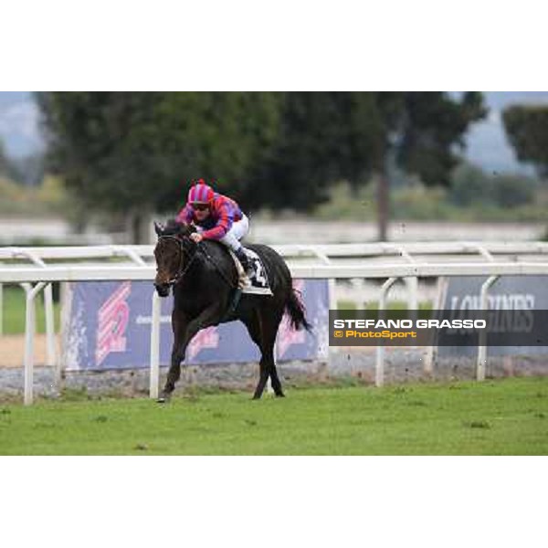 Olivier Peslier on Grand Treasure goes to win the Premio Criterium Femminile Rome- Capannelle racecourse,4th nov.2012 ph.Stefano Grasso